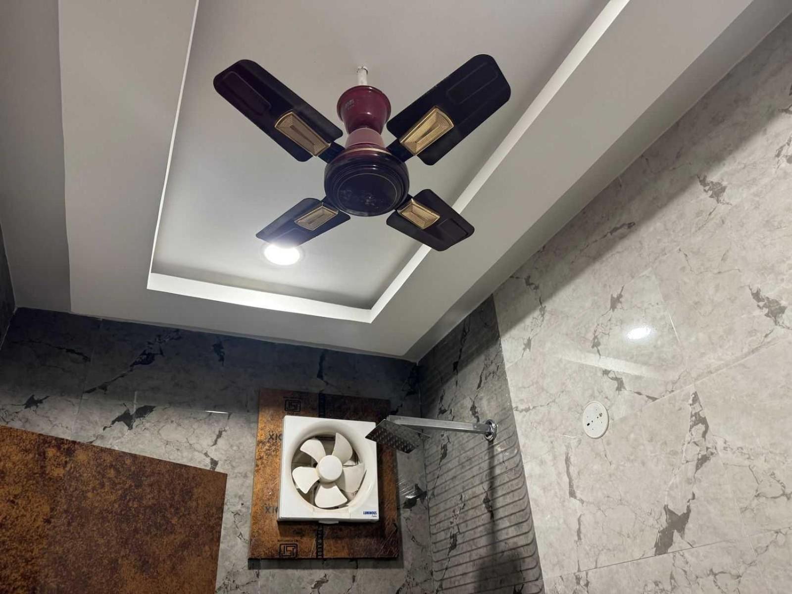 Hotel O Krishna Vatika Kanpur Exterior photo
